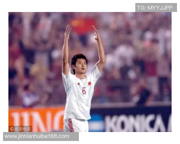 邵佳一被誉为亚洲金左脚展现出色左脚技术的传奇球员